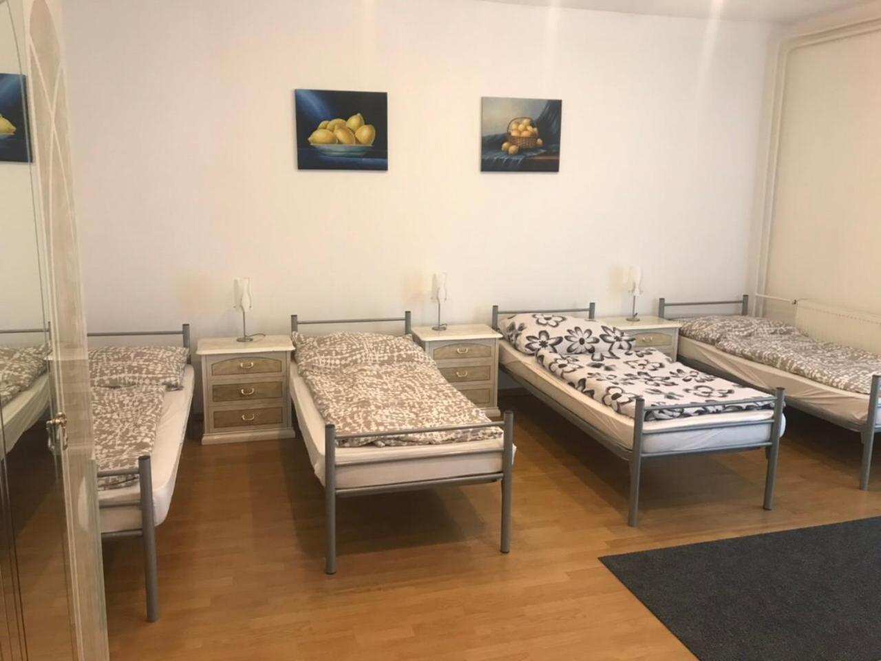 U Ferka Hotell Lemesany Exteriör bild